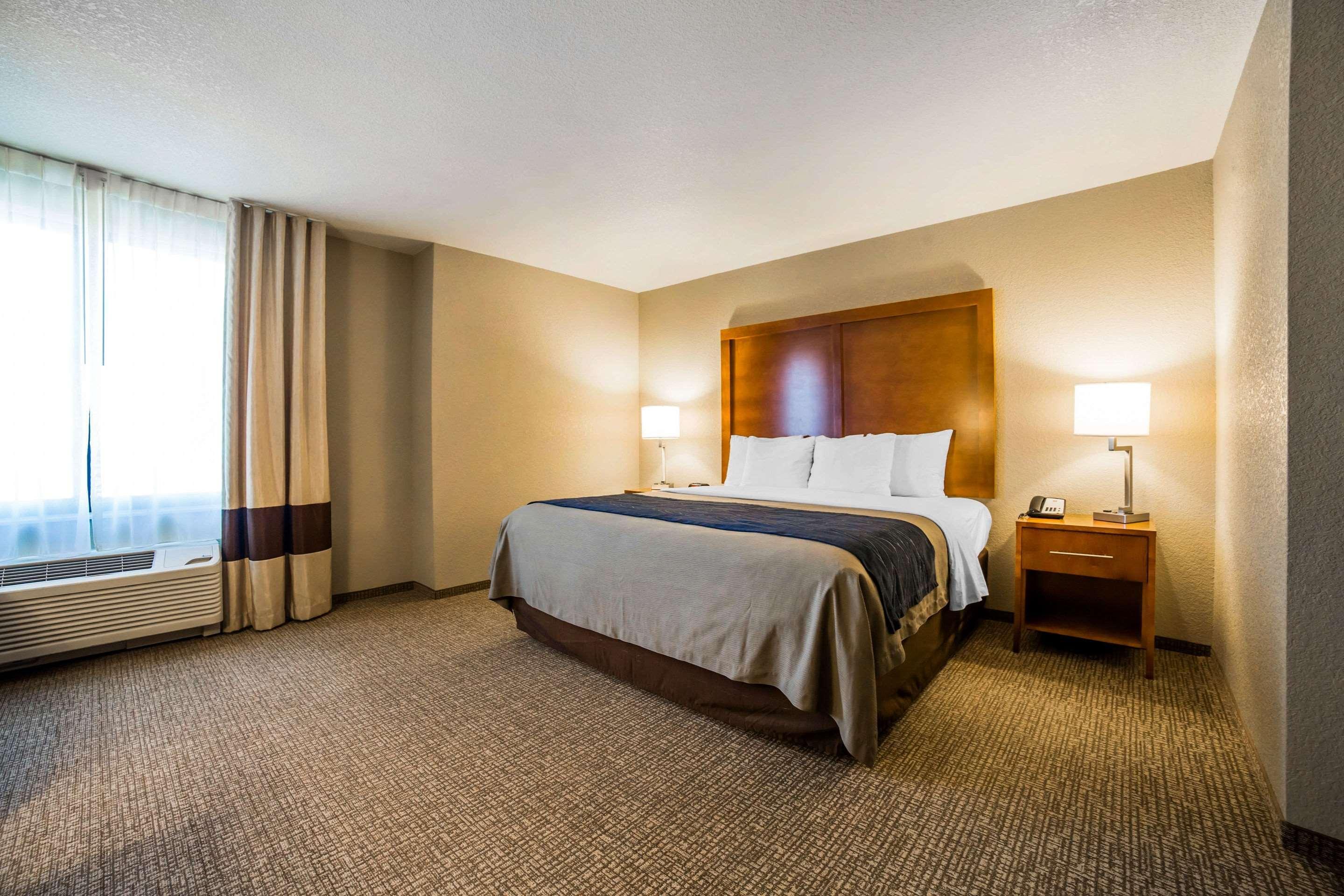 Comfort Inn & Suites Cheyenne Esterno foto